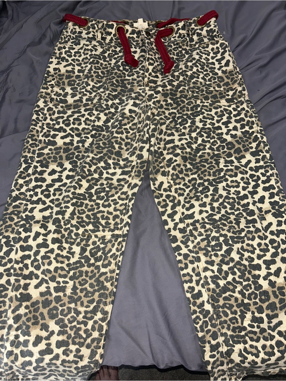 BiBi Leopard Print Barrel jeans with Red rope Drawstring size xl